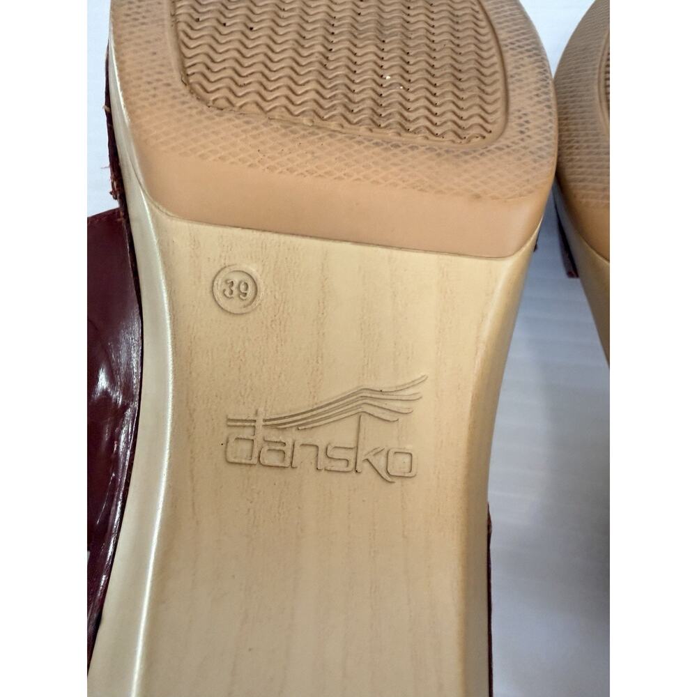 Dansko Kristy Red Leather Mary Jane Clog Sandals Sz 39 EU,8.5-9US,Excellent! - Picture 9 of 9